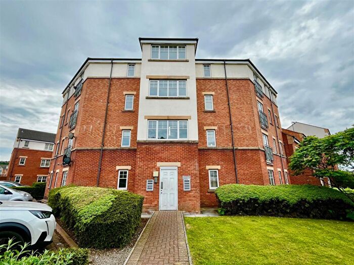 2 Bedroom Flat To Rent In Renforth Close, Gateshead, NE8