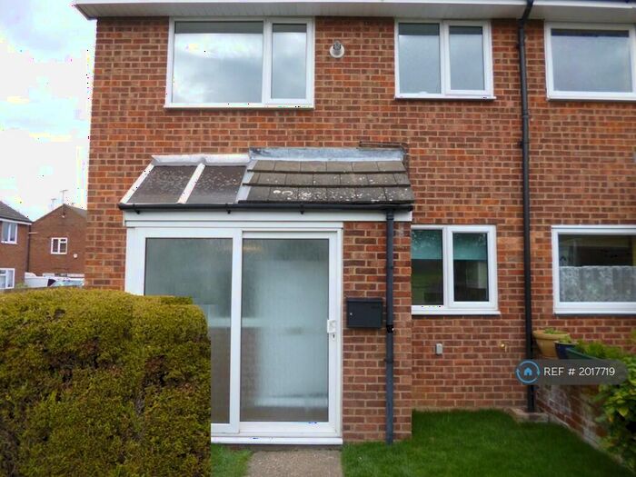 1 Bedroom Terraced House To Rent In Honeysuckle Way, Witham, CM8
