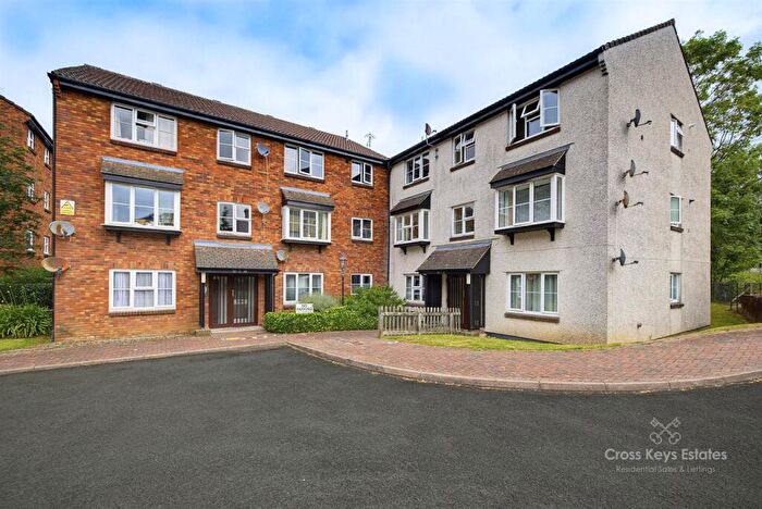 2 Bedroom Apartment For Sale In Portland Court, Stoke, PL1