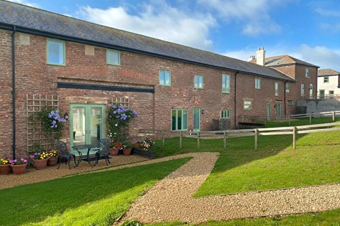 3 Bedroom Barn Conversion For Sale In Broadclyst, Exeter, EX5