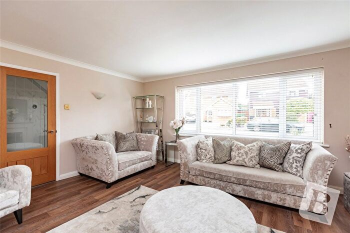 4 Bedroom Detached House For Sale In Coppens Green, Wickford, Essex, SS12