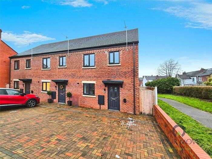 3 Bedroom End Terrace House For Sale In Heath Street, Newcastle, Staffordshire, ST5