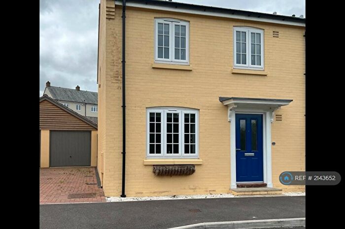 3 Bedroom Semi-Detached House To Rent In Angell Drive, Calne, SN11