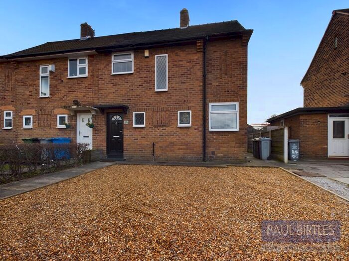 3 Bedroom Semi-Detached House To Rent In Abbey Close, Stretford, Manchester, M32
