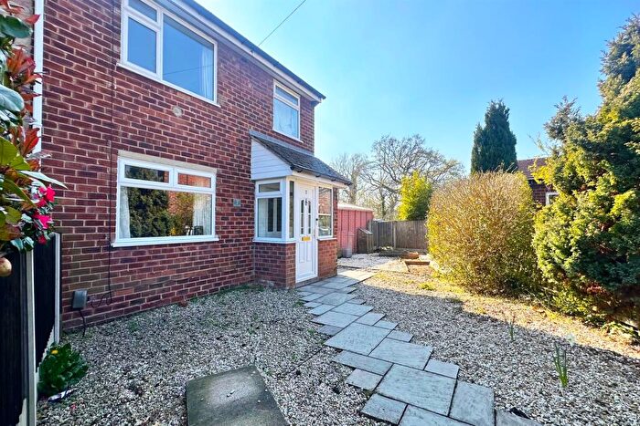 3 Bedroom End Of Terrace House For Sale In Vernon Road, Poynton, SK12