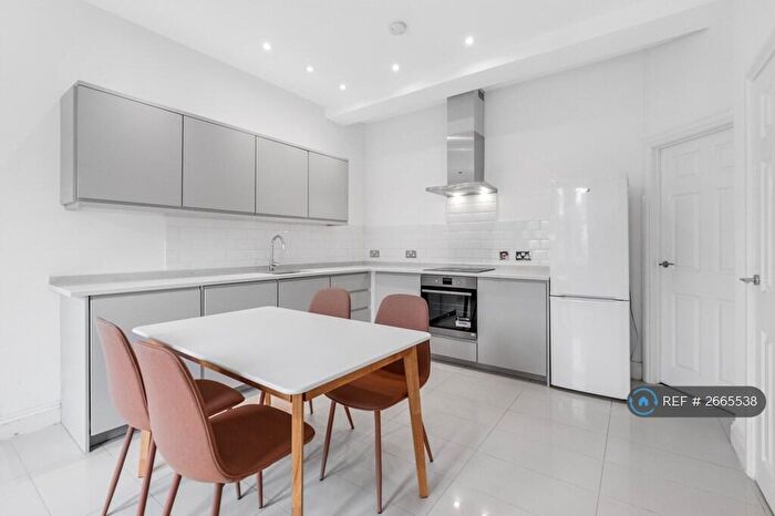 2 Bedroom Flat To Rent In Sprringbank Road, London, SE13