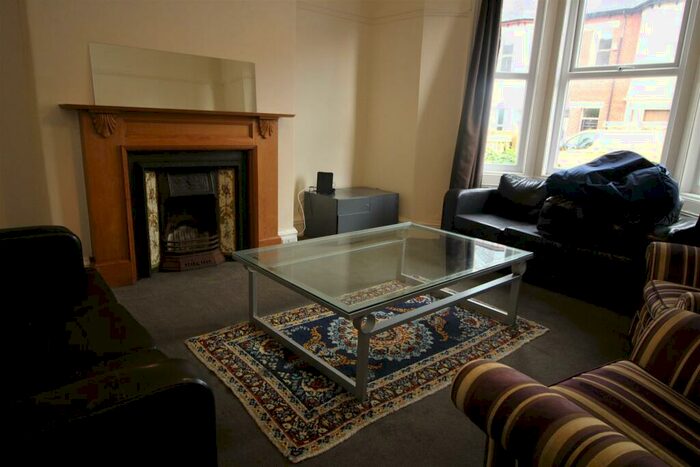 5 Bedroom Terraced House To Rent In Cavendish Place, Newcastle Upon Tyne, NE2
