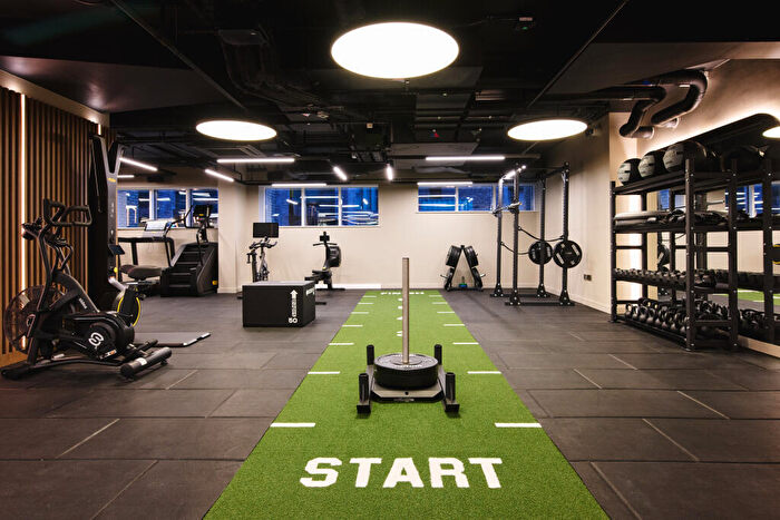 2 Bedroom Apartment To Rent In Apartment Gough Street, Birmingham, B1