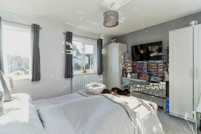 2 Bedroom Flat For Sale In Keysfield Road, Paignton, Devon, TQ4