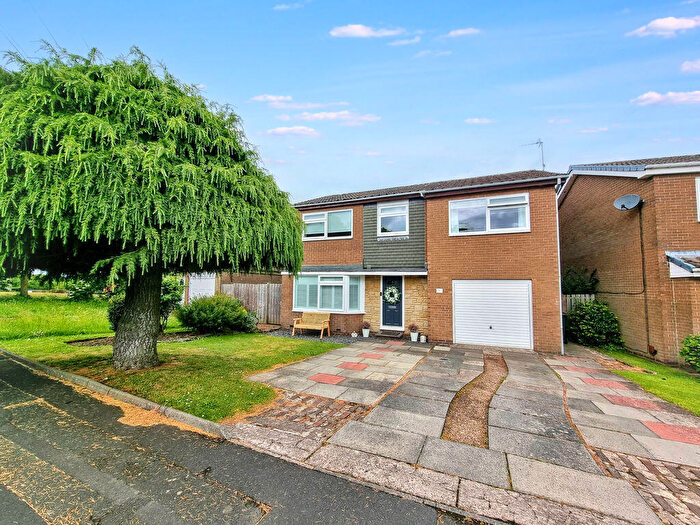 4 Bedroom Detached House For Sale In Madeira Close, St Johns Estate, NE5