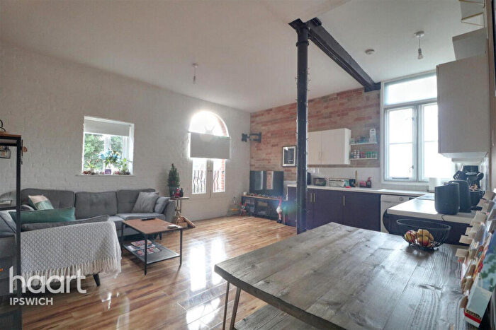 2 Bedroom Apartment To Rent In Woodbridge Road, Ipswich, IP4