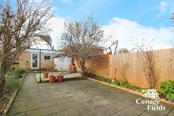 3 Bedroom Property To Rent In Great Cambridge Road, London, N17