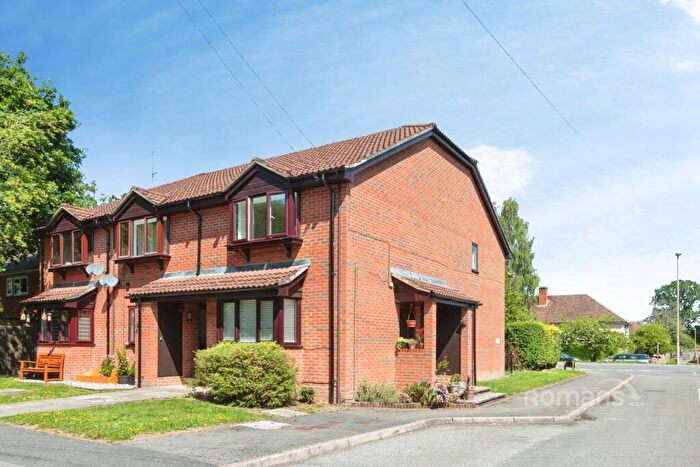 1 Bedroom Flat To Rent In St. Michaels Close, Fleet, GU51