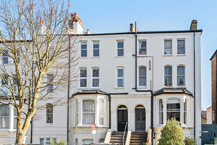 2 Bedroom Flat For Sale In Rosendale Road, West Dulwich, London, SE21