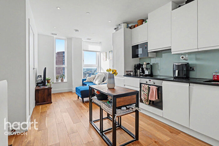 1 Bedroom Block Of Apartments For Sale In Edridge Road, London, CR0