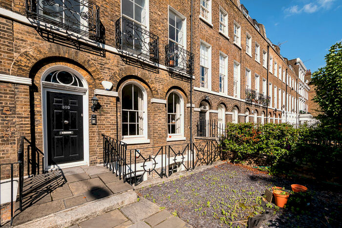 1 Bedroom Apartment To Rent In Hackney Road, Bethnal Green, E2