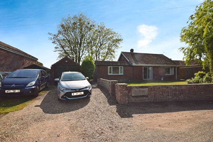 3 Bedroom Detached Bungalow For Sale In St Michaels Lane, Wainfleet St Mary, PE24