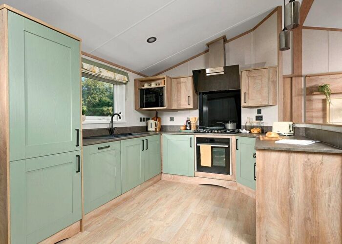 4 Bedroom Lodge For Sale In Abi Kielder, Brokerswood Holiday Park, Westbury, Longleat, Wiltshire, BA13