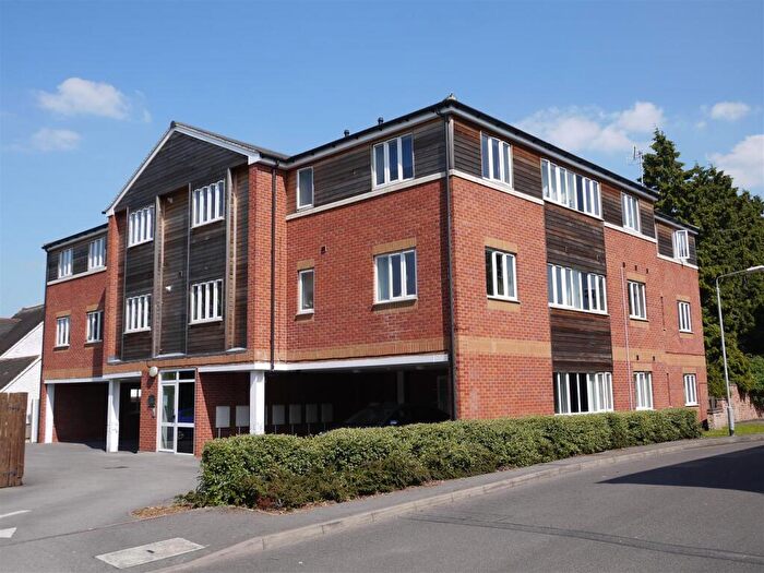 2 Bedroom Apartment To Rent In Mansfield Road, Woodthorpe, Nottingham, NG5