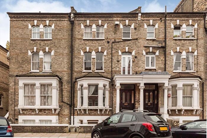 2 Bedroom Flat To Rent In Edith Road, West Kensington, W14