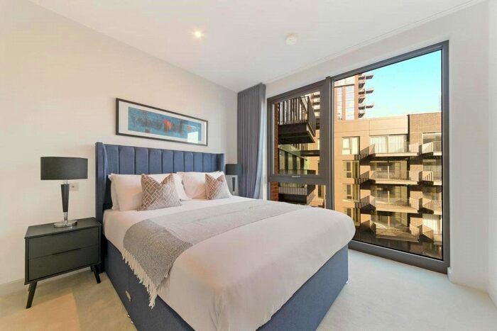 1 Bedroom Flat To Rent In Legacy Building, Embassy Gardens, Nine Elms, SW11