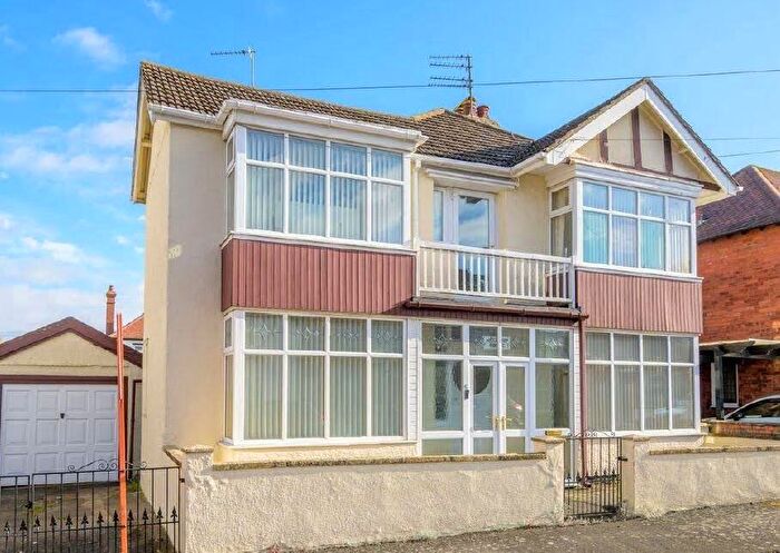 4 Bedroom Detached House For Sale In Marine Avenue, Skegness, PE25