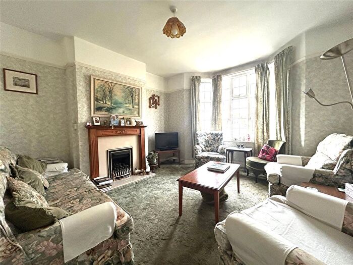 3 Bedroom Terraced House For Sale In Furnham Road, Chard, Somerset, TA20