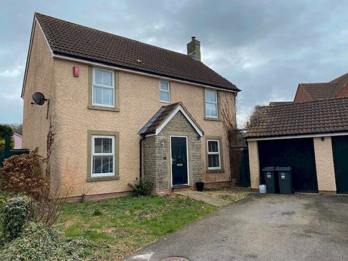 4 Bedroom Detached House For Sale In Blue Water Drive, Elborough, Weston-Super-Mare BS24