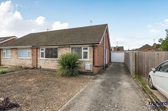 2 Bedroom Semi Detached Bungalow For Sale In Cloche Way, Stratton St Margaret, Swindon, SN2