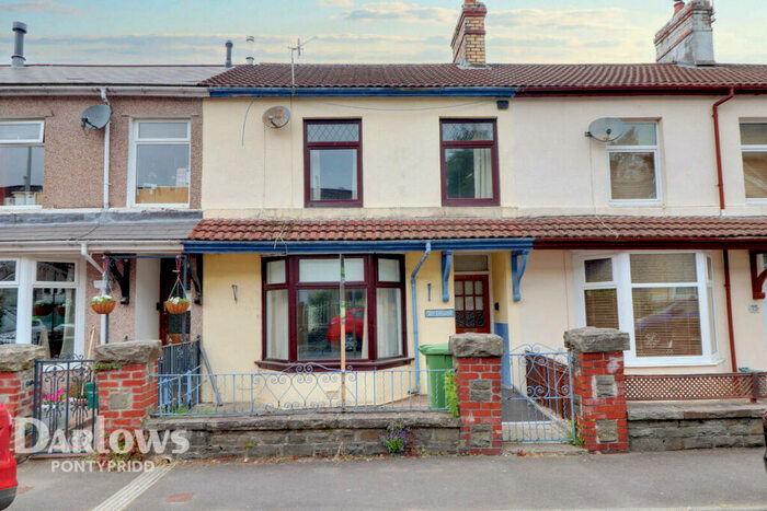 3 Bedroom Terraced House For Sale In The Avenue, Pontypridd, CF37