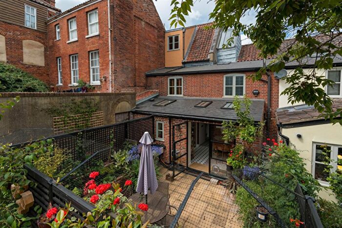 3 Bedroom Town House For Sale In Norwich's Historic City Centre, NR2