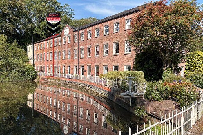 4 Bedroom Mews For Sale In Wards Lane, Congleton, CW12
