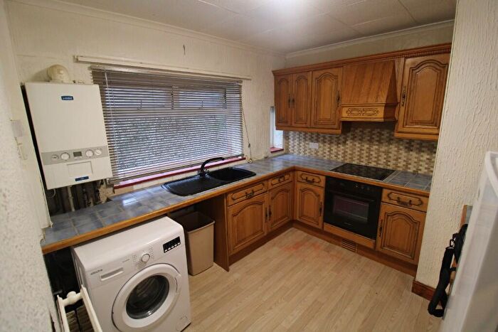 1 Bedroom Maisonette To Rent In Oaktree Close, Brentwood, Essex, CM13