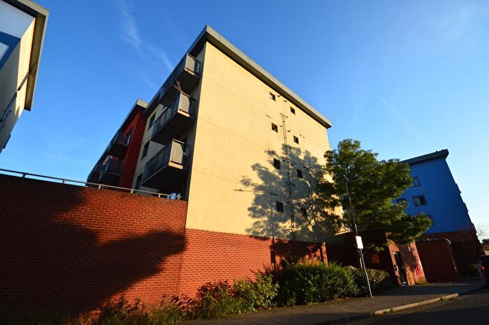 1 Bedroom Flat To Rent In Spring Place, Barking, IG11