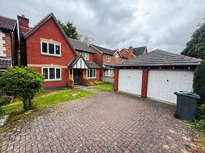 4 Bedroom Detached House To Rent In Duncombe Road, Leicester, LE3