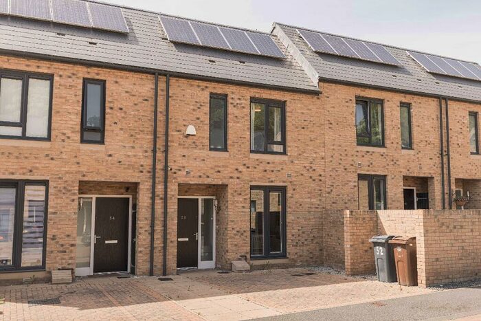 2 Bedroom Town House To Rent In Castle Croft Drive, Norfolk Park, Sheffield, S2