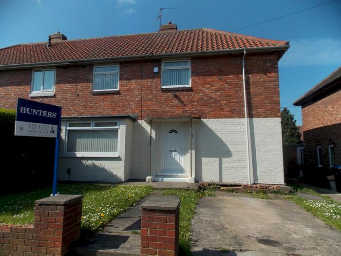 3 Bedroom Semi-Detached House To Rent In Thirlby Close, Berwick Hills, Middlesbrough TS3