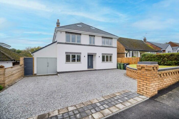 5 Bedroom Detached House To Rent In Inchbrook Road, Kenilworth, Warwickshire, CV8