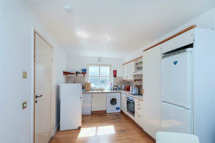 4 Bedroom Flat To Rent In Queen Of Denmark Court, London, SE16