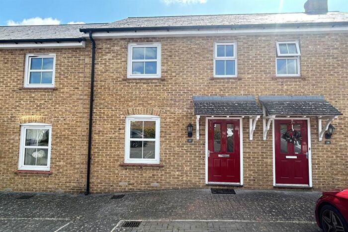 2 Bedroom House To Rent In Sherfield Park, Nr Basingstoke, RG27