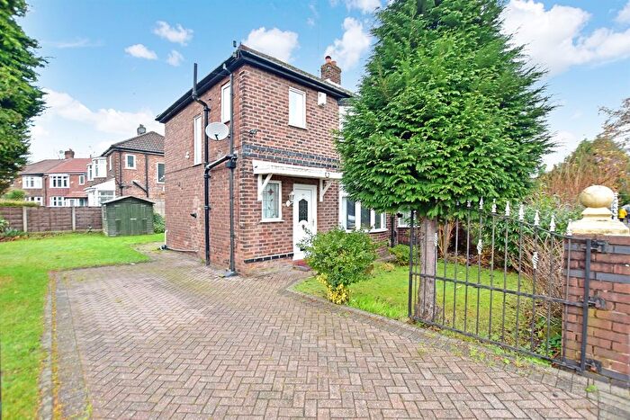 3 Bedroom Semi Detached House For Sale In Kingsway, East Didsbury, M20