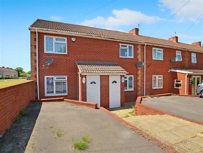 2 Bedroom End Of Terrace House To Rent In Pavey Road, Bristol, BS13