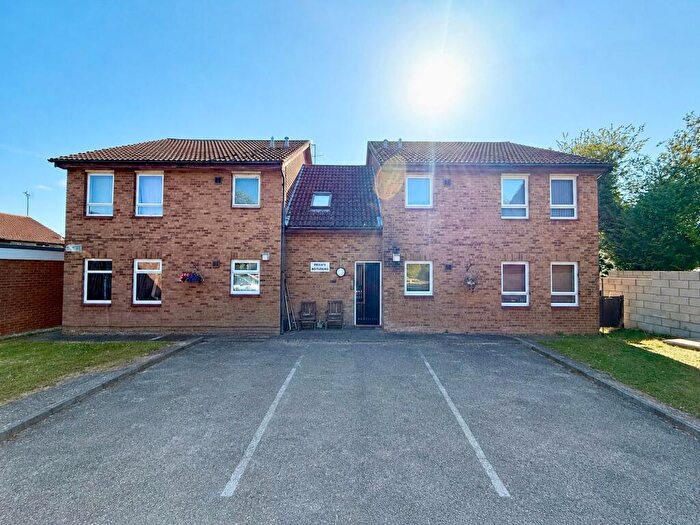 1 Bedroom Flat For Sale In Glenfield Road, Luton, LU3