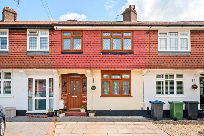 3 Bedroom Terraced House For Sale In Rose Walk, Surbiton, KT5