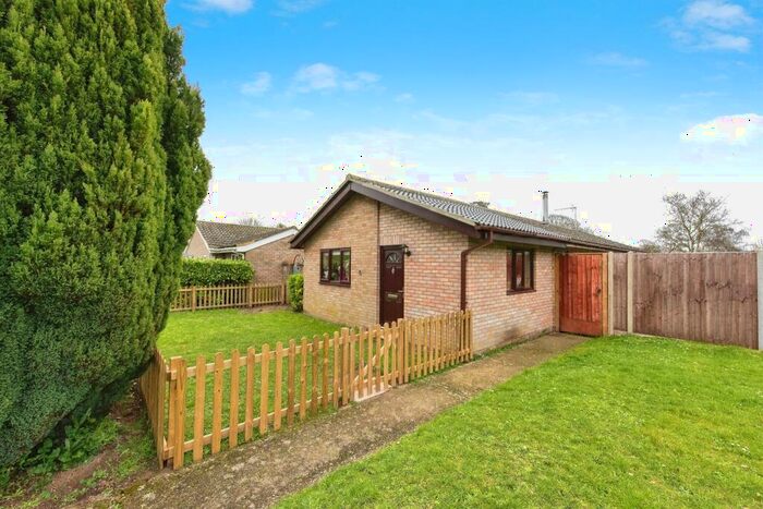 3 Bedroom Detached Bungalow For Sale In Honeymeade Close, Stanton, Bury St. Edmunds, IP31