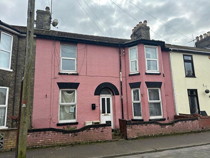 2 Bedroom Terraced House For Sale In York Road, Great Yarmouth, Norfolk, NR30