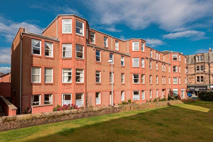 2 Bedroom Retirement Property For Sale In High Street, Tigh Mhor, North Berwick, EH39