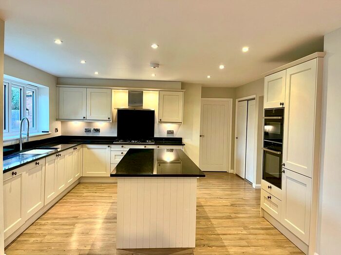 4 Bedroom Property To Rent In Kingsland Close, Doddington, March, PE15