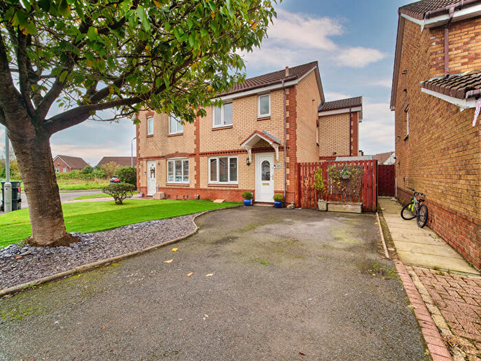 3 Bedroom Semi-Detached House For Sale In Stewarton Crescent, Kilmarnock, KA3