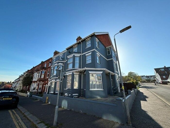 8 Bedroom End Of Terrace House For Sale In Cabbell Road, Cromer, Norfolk, NR27